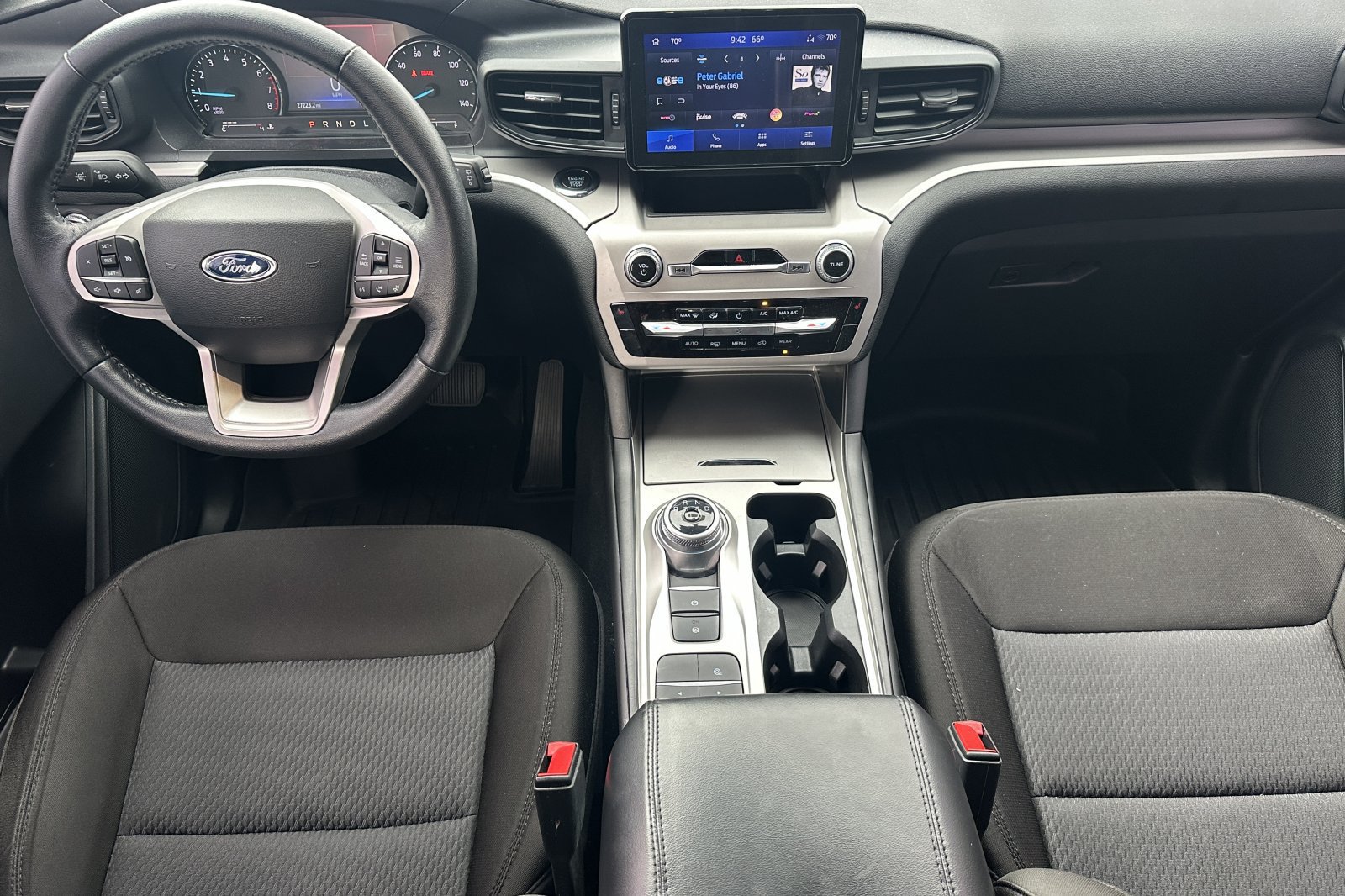 Used 2022 Ford Explorer XLT RWD image 12
