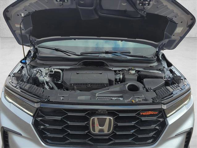 New 2025 Honda Pilot TrailSport image 17