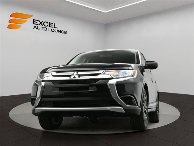 Used 2018 Mitsubishi Outlander SE image 37
