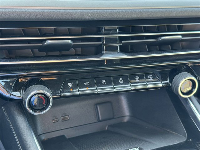 Certified 2025 Chevrolet Traverse LT image 18