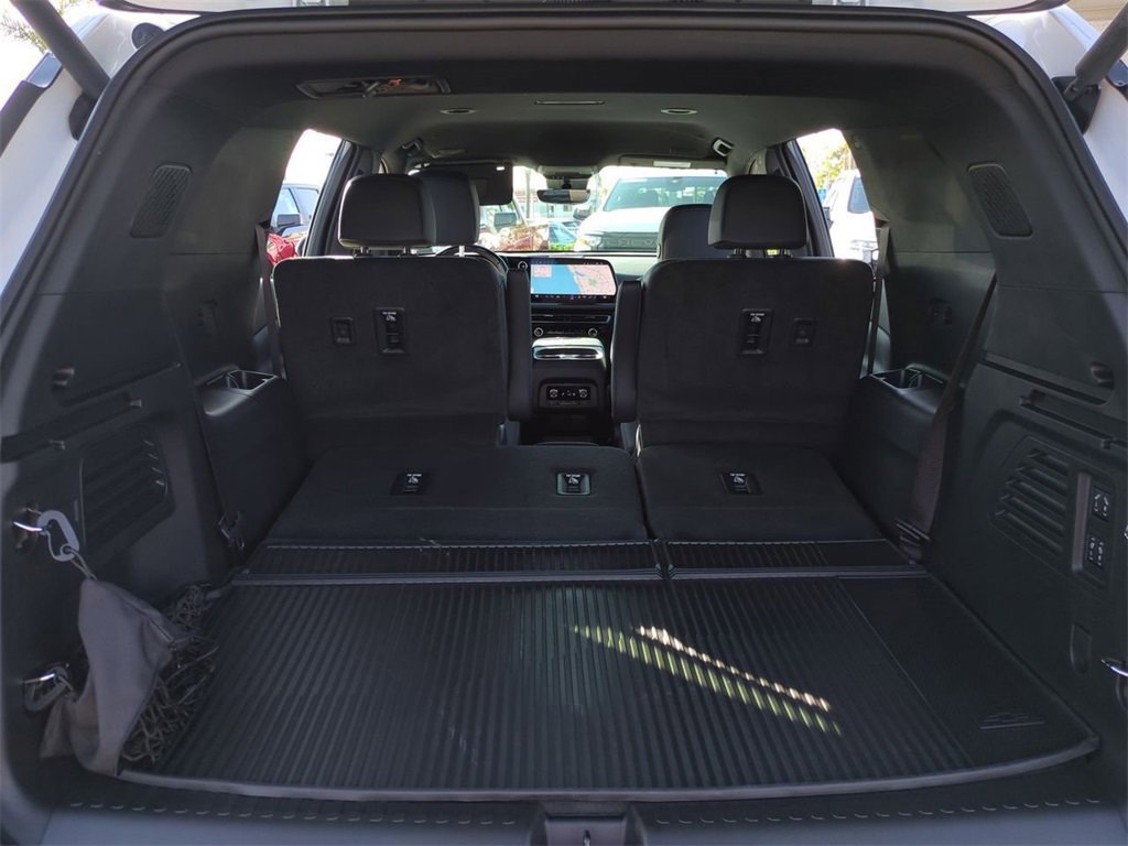 Used 2025 Chevrolet Traverse RS w/ LPO, Floor Liner Package image 26