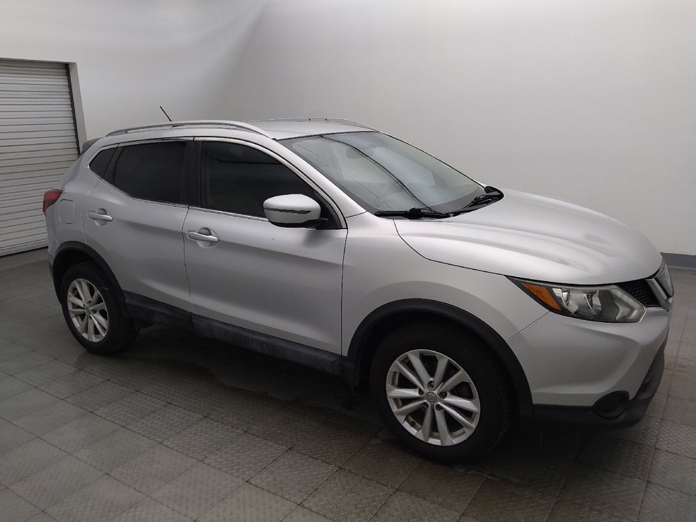 Used 2018 Nissan Rogue Sport SV FWD image 11