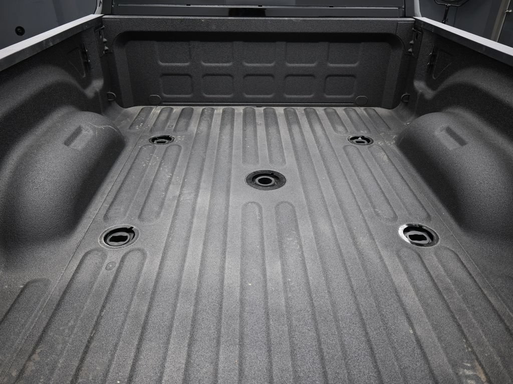 New 2026 RAM 3500 Laramie w/ Night Edition AWD/4WD image 38