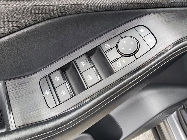 Certified 2023 Nissan Rogue SV image 16