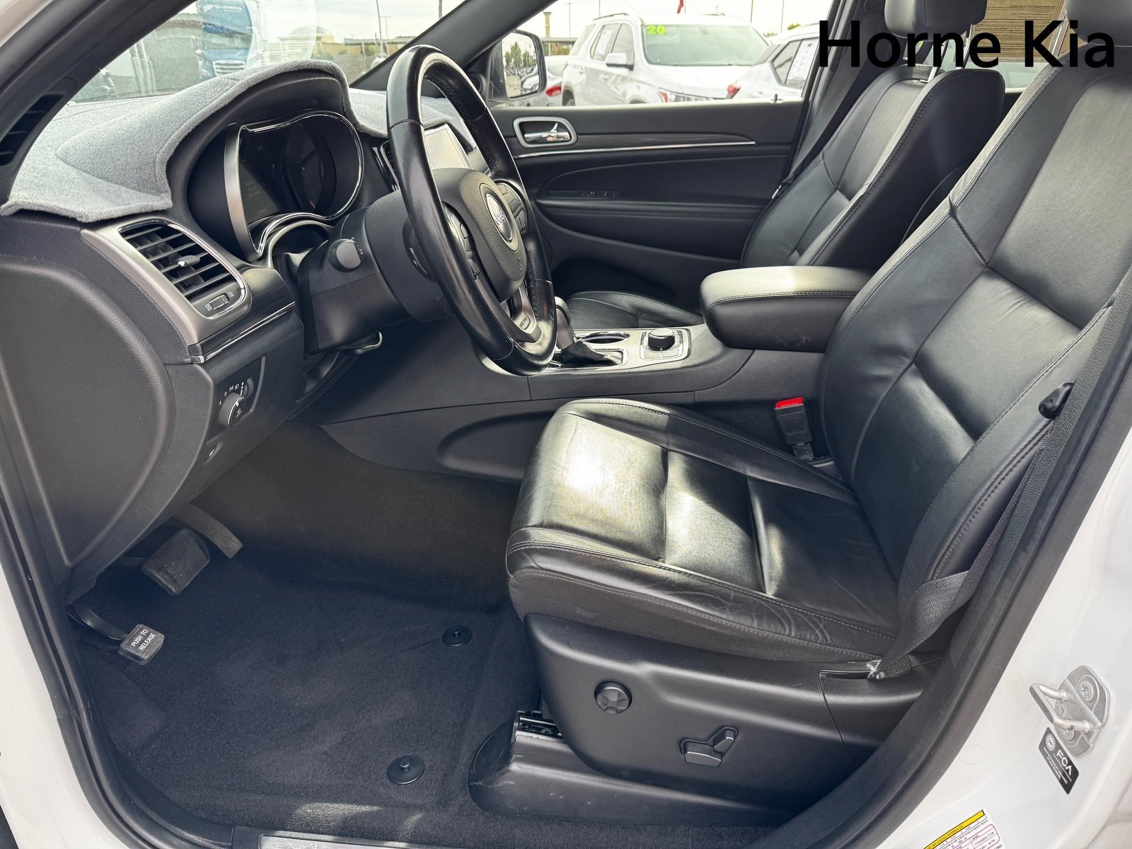 Used 2022 Jeep Grand Cherokee Limited image 9