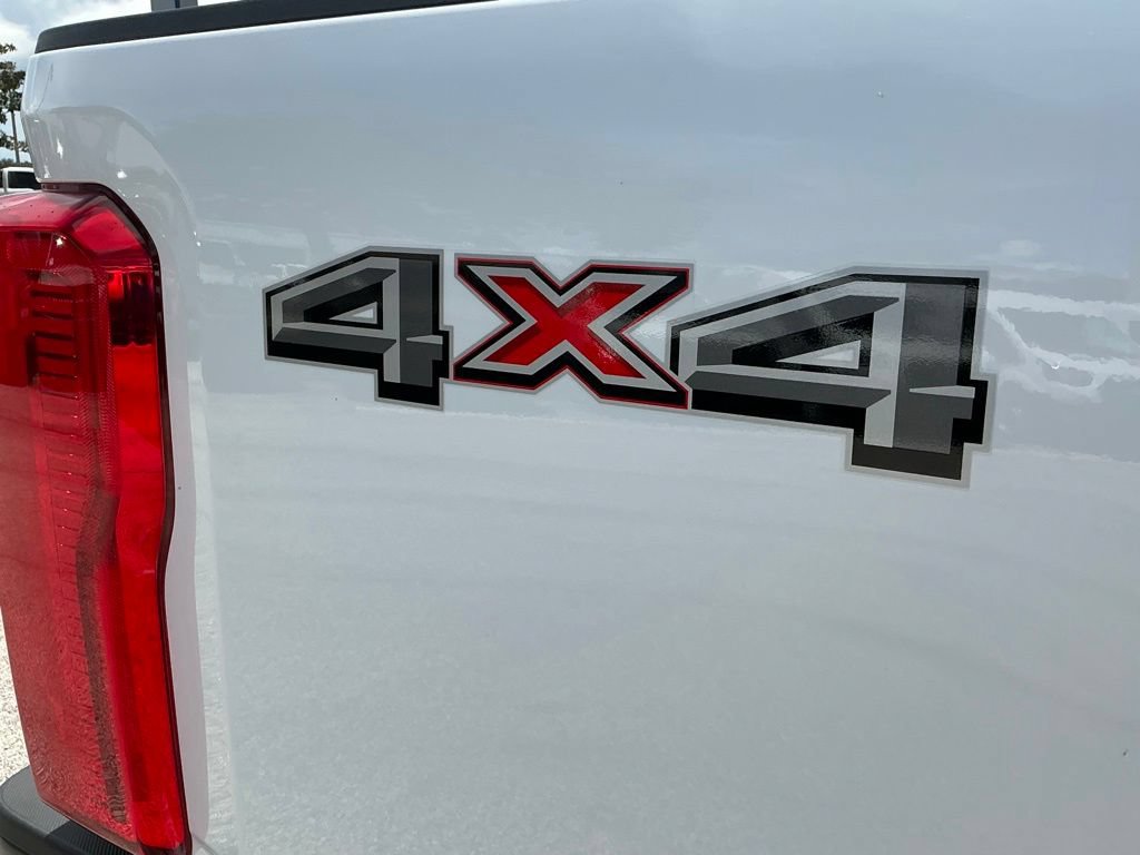 New 2026 Ford F250 XL w/ XL Driver Assist Package AWD/4WD image 23