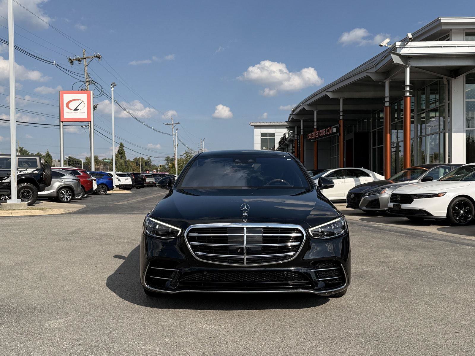 Used 2022 Mercedes-Benz S 500 4MATIC image 2