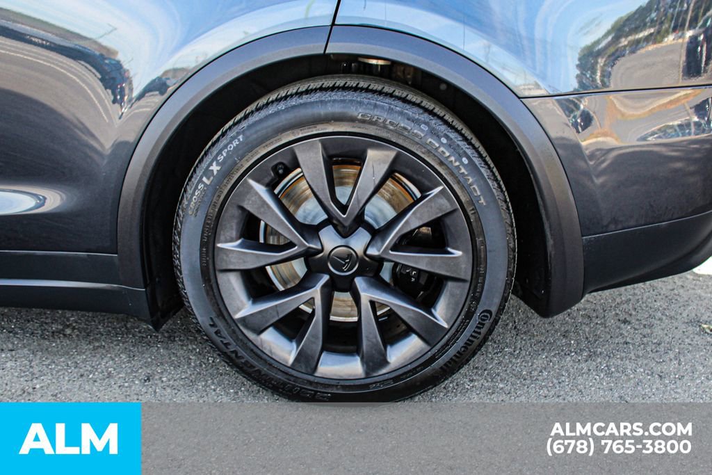 Used 2024 Tesla Model X image 17