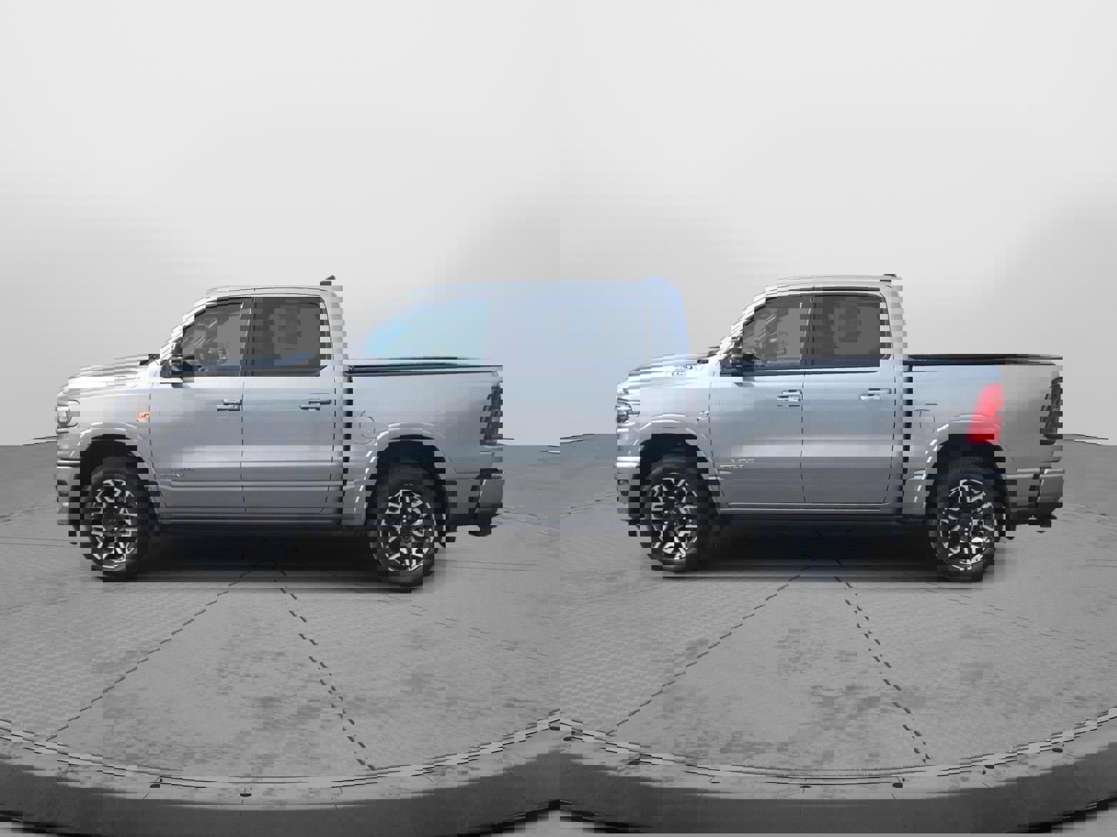 Used 2026 RAM 1500 Laramie image 9