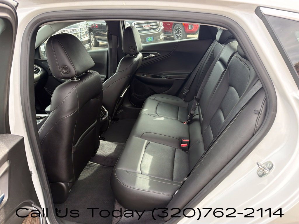 Used 2017 Chevrolet Malibu Premier w/ Premier Sun and Wheel Package FWD image 29