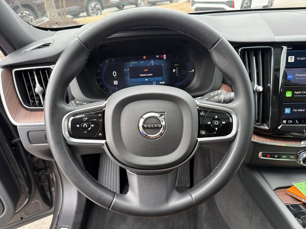 Used 2023 Volvo XC60 T8 Plus AWD/4WD image 25