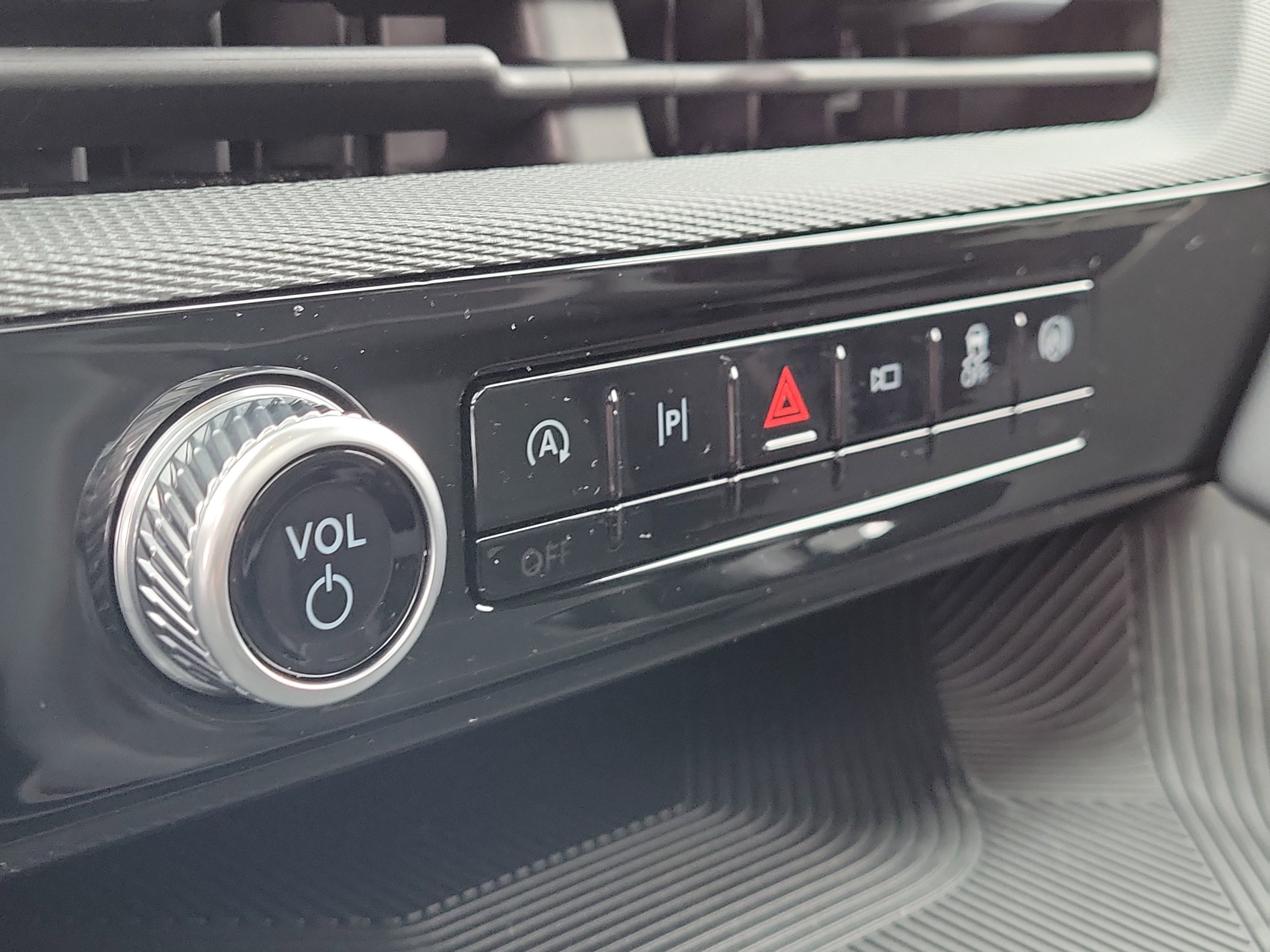 New 2026 Ford Explorer ST w/ Sun And Sound Package image 31