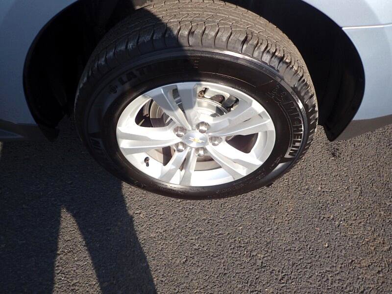 Used 2014 Chevrolet Equinox LS image 24