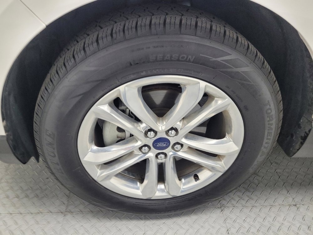 Used 2018 Ford Edge SEL w/ Equipment Group 201A FWD image 31