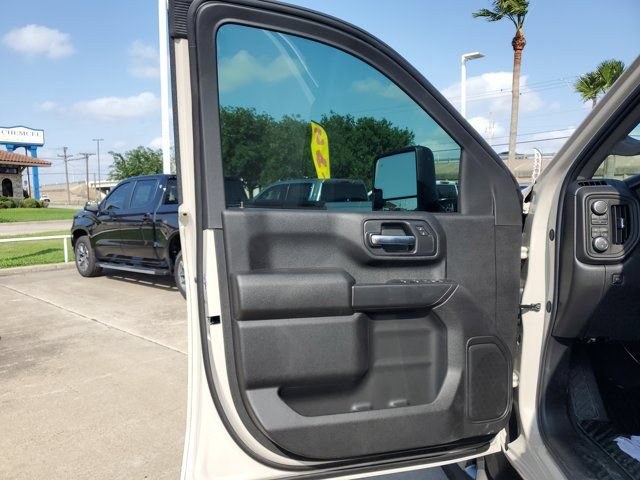 New 2026 Chevrolet Silverado 2500 Custom w/ Custom Value Package AWD/4WD image 16