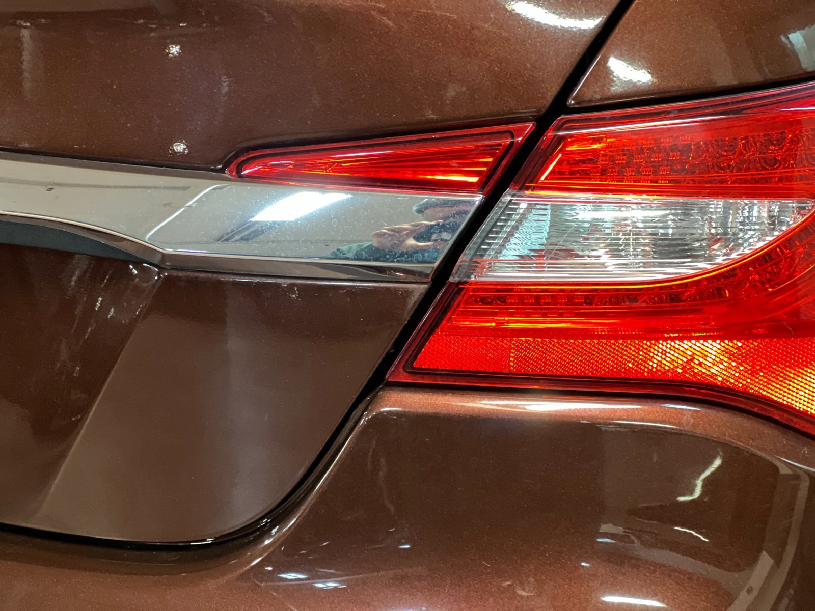 Used 2012 Chrysler 200 Limited image 22