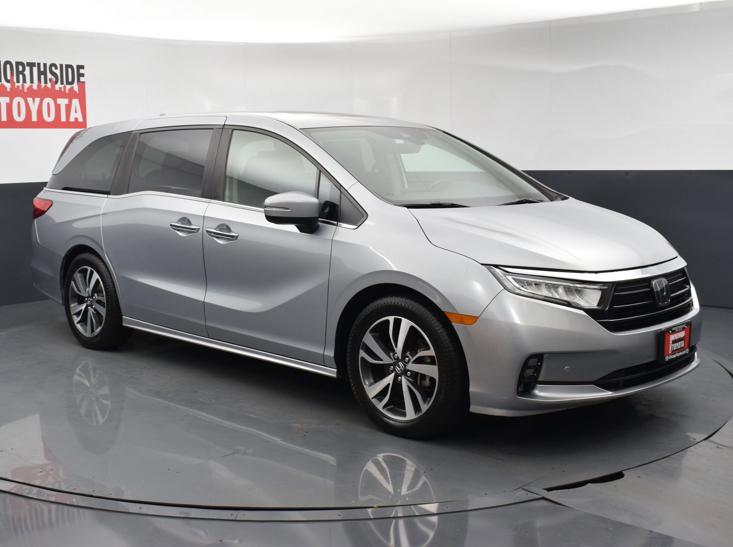 Used 2022 Honda Odyssey Touring image 6