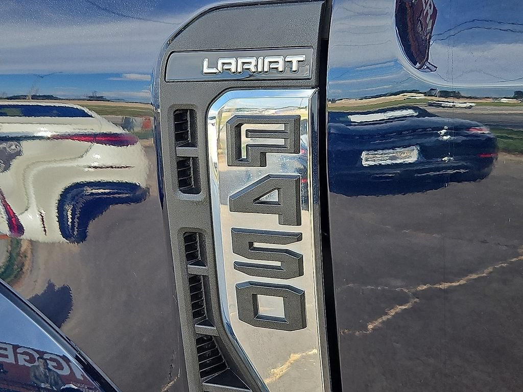 Used 2025 Ford F450 Lariat w/ Lariat Ultimate Package AWD/4WD image 14