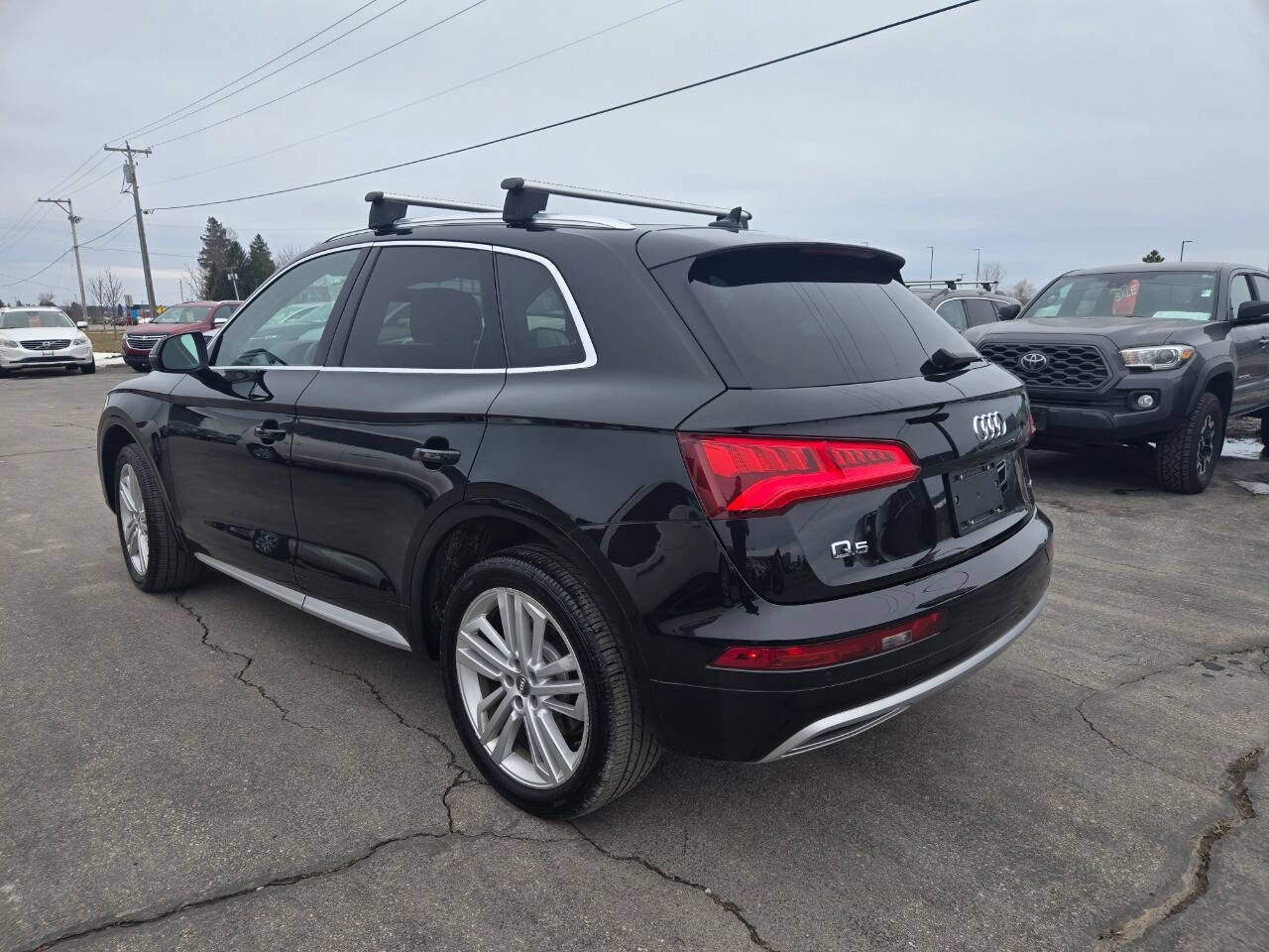Used 2019 Audi Q5 2.0T Premium Plus w/ Premium Plus Package image 4