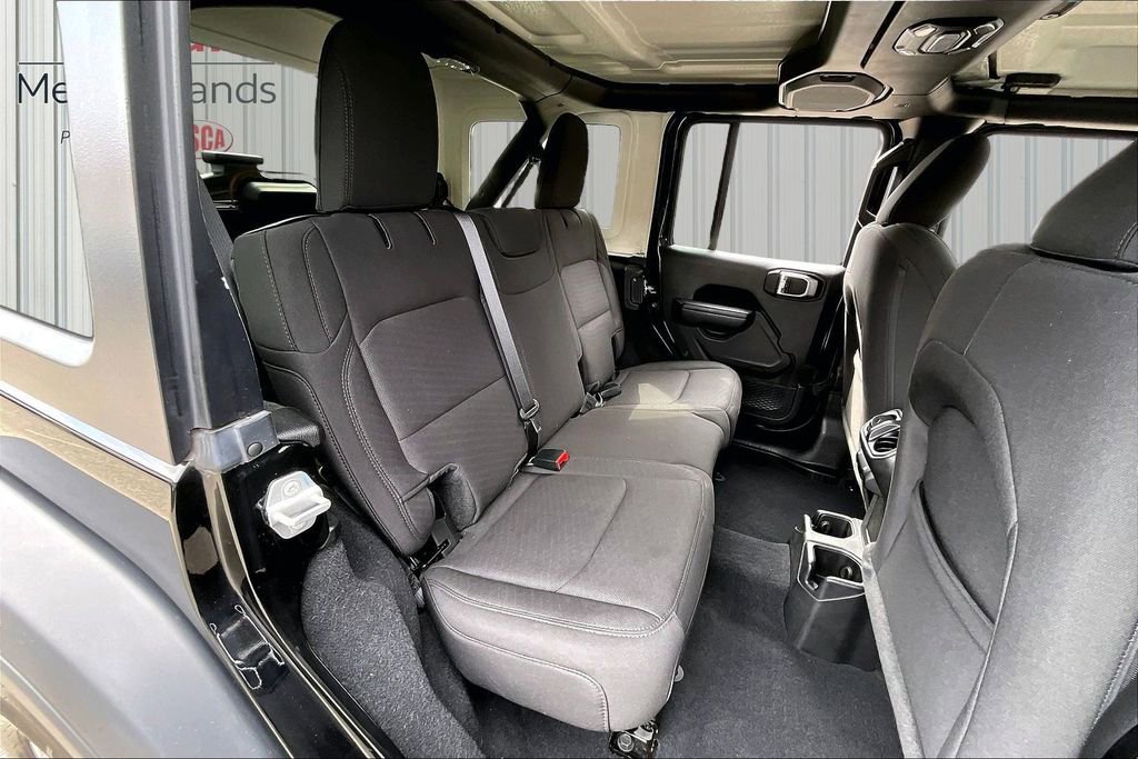 Used 2023 Jeep Wrangler Sport S AWD/4WD image 25