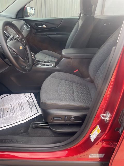 Used 2023 Chevrolet Equinox LT image 11