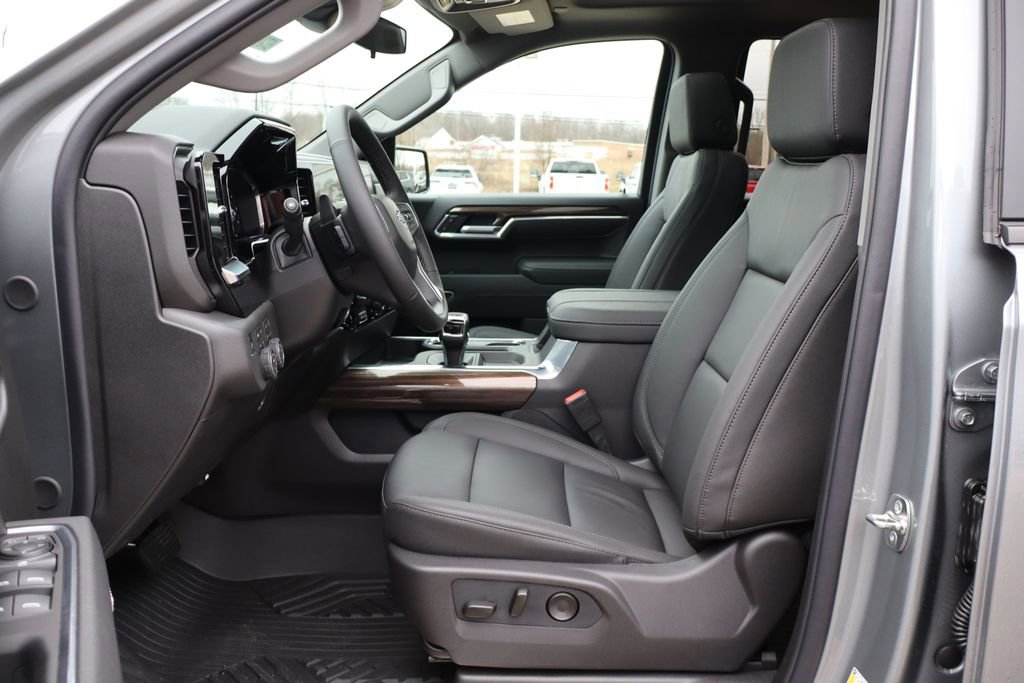 New 2026 Chevrolet Silverado 1500 LT Trail Boss w/ Safety Package image 13