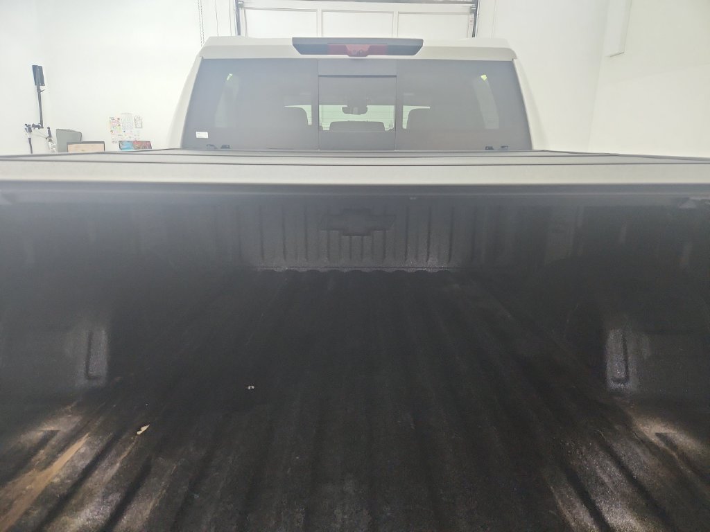 Used 2025 Chevrolet Silverado 1500 ZR2 w/ Technology Package AWD/4WD image 36