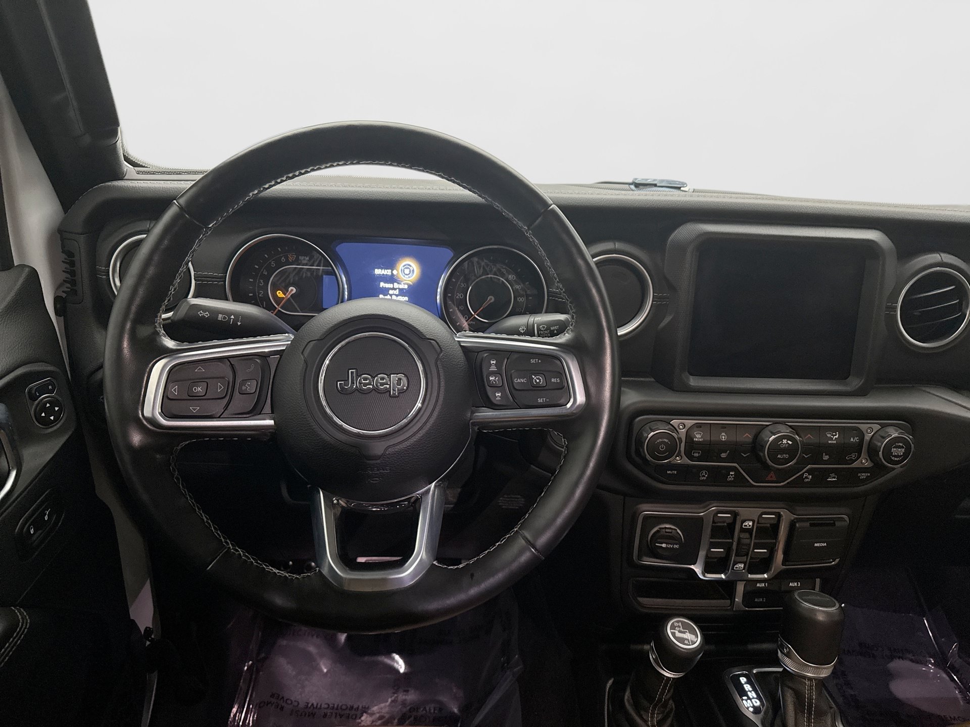 Used 2020 Jeep Gladiator Overland w/ Popular Equipment Package AWD/4WD image 12