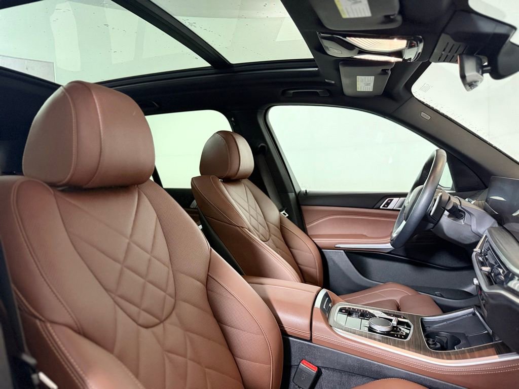 Used 2024 BMW X5 xDrive40i image 25