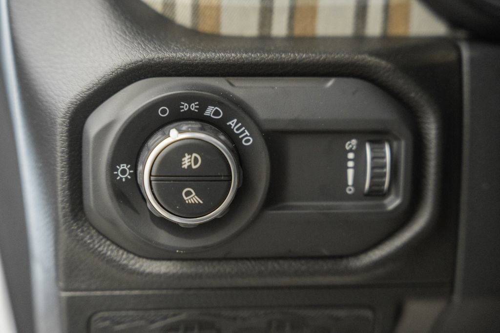 New 2026 Jeep Gladiator Sport AWD/4WD image 40