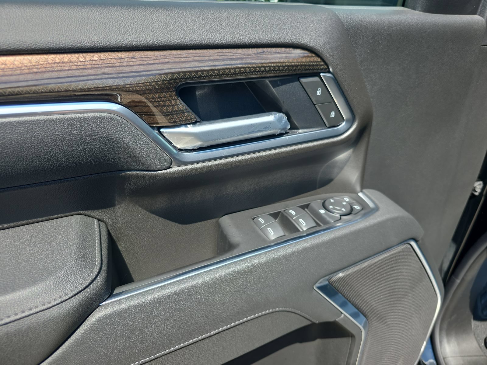 New 2026 Chevrolet Silverado 2500 LT AWD/4WD image 13