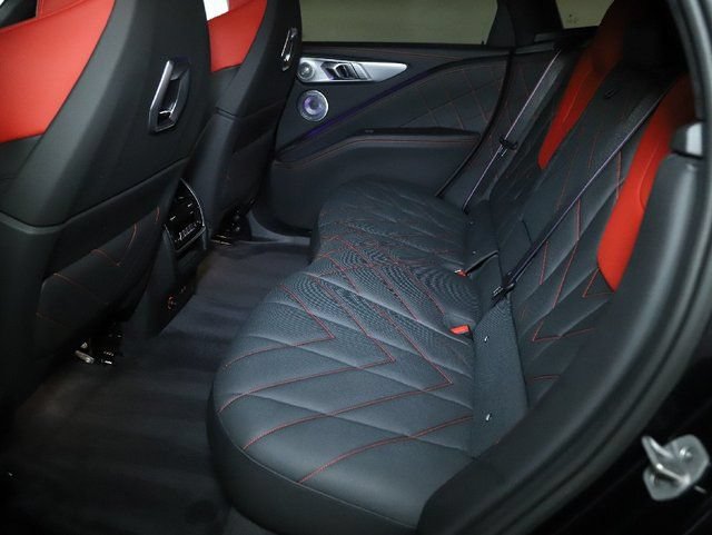 Used 2025 BMW XM Label Red AWD/4WD image 15