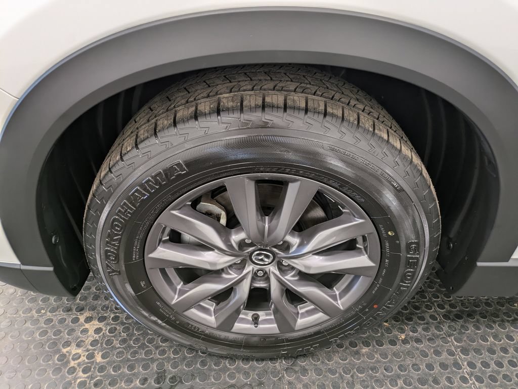 Used 2023 MAZDA CX-9 Touring AWD/4WD image 8