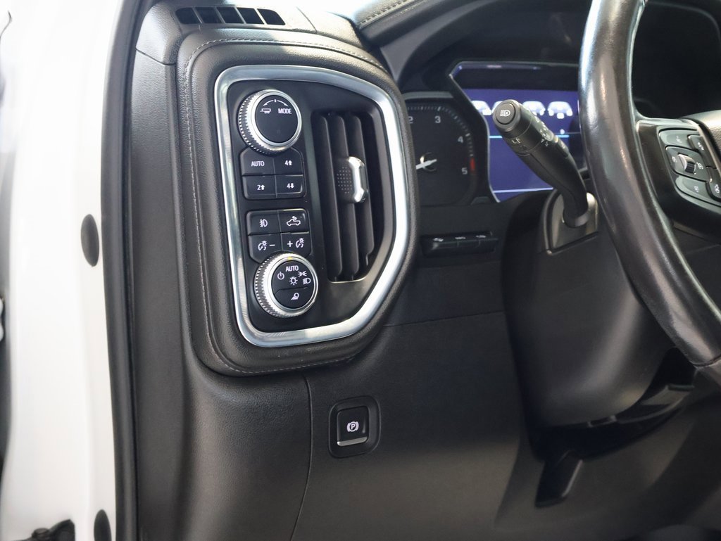 Certified 2023 GMC Sierra 3500 Denali w/ Denali Ultimate Package image 13