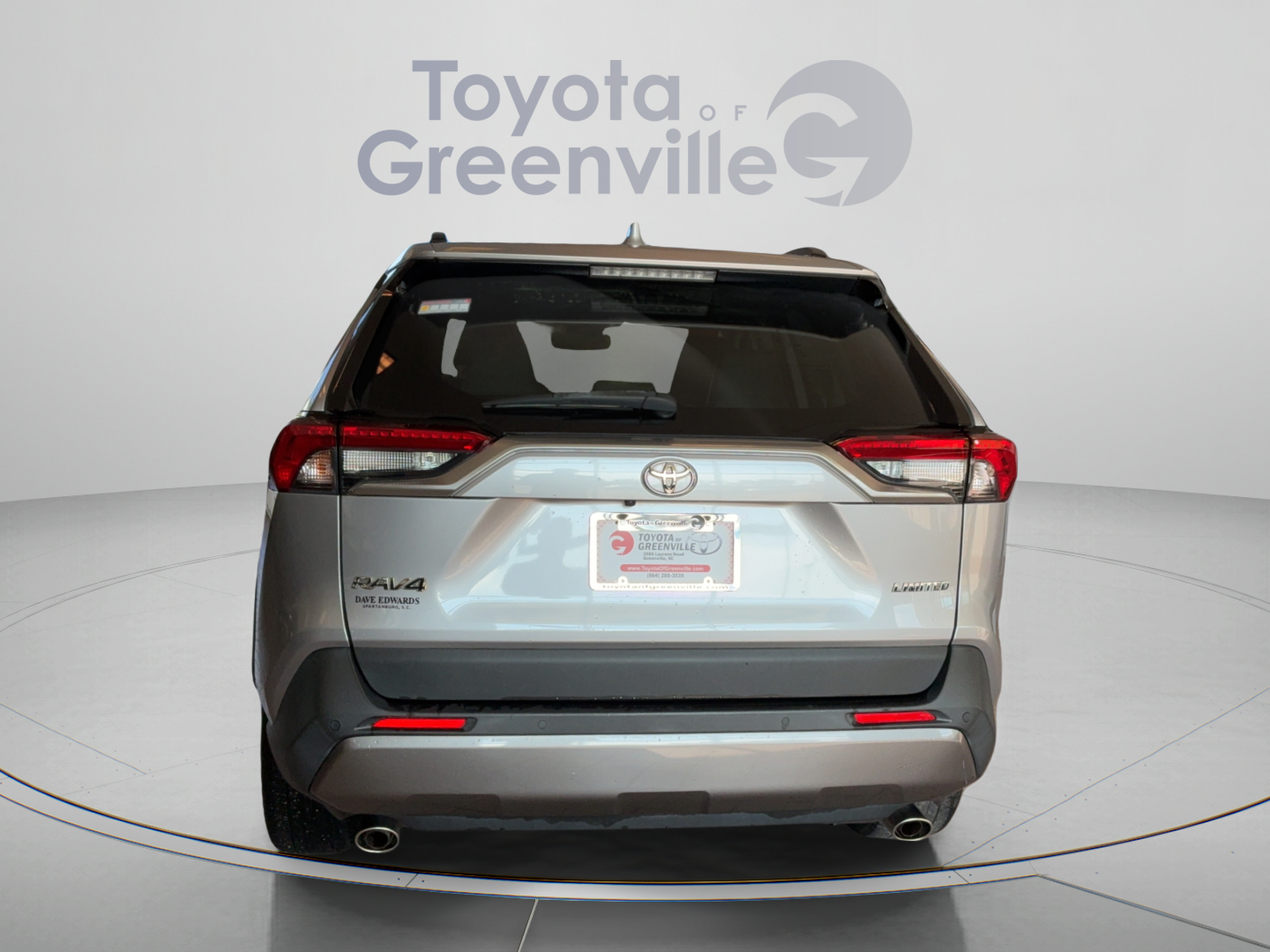 Used 2020 Toyota RAV4 Limited FWD image 5