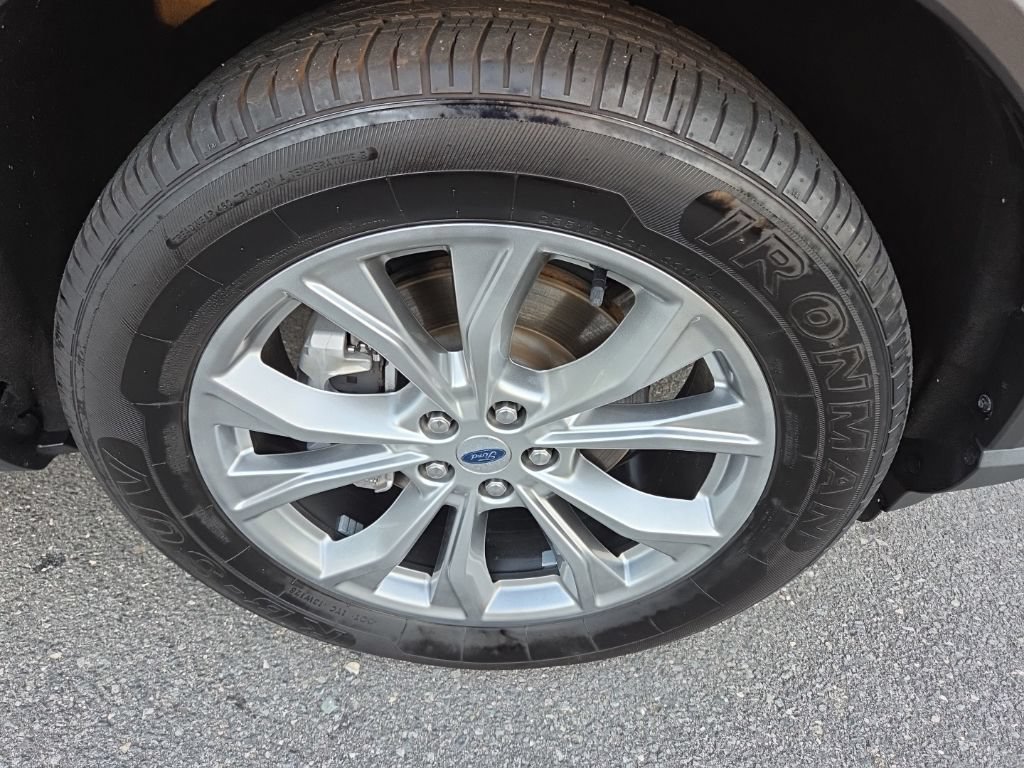 Used 2024 Ford Explorer Limited RWD image 10