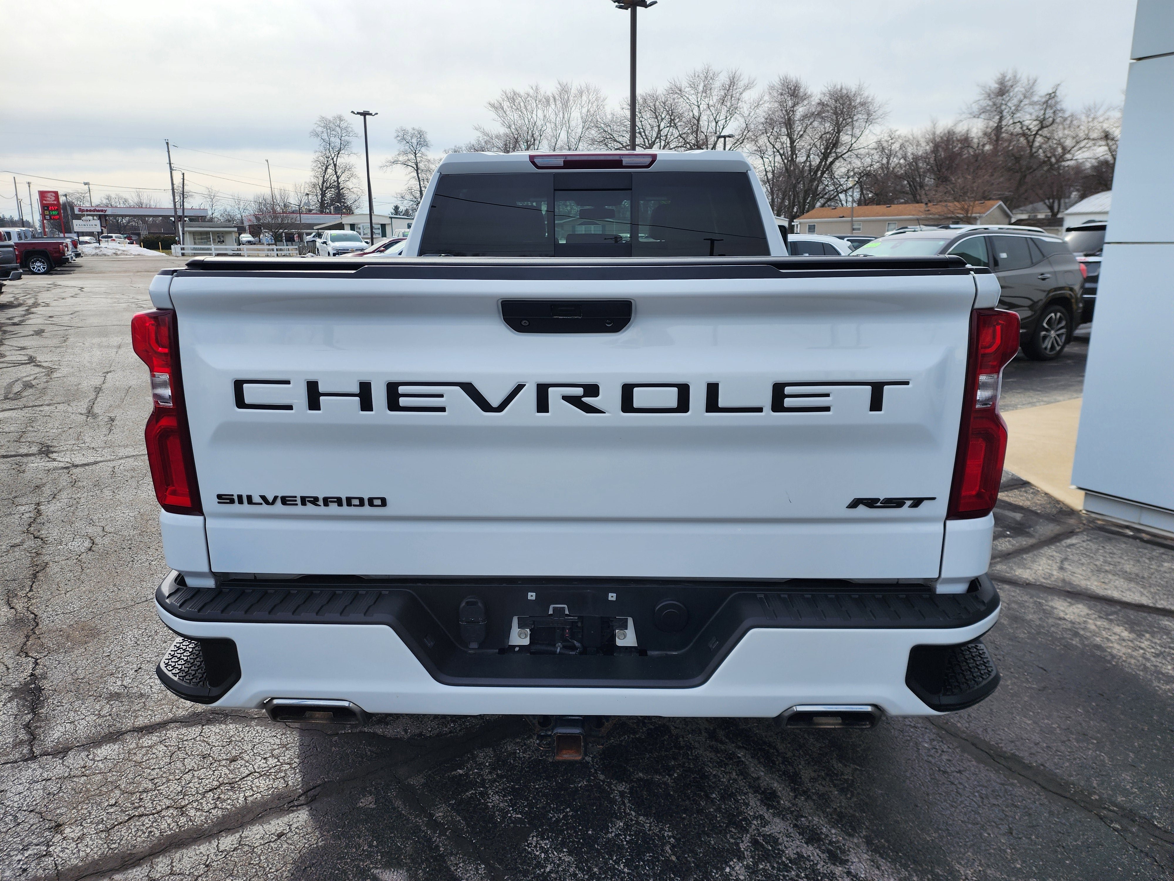 Used 2022 Chevrolet Silverado 1500 RST w/ LPO, Blackout Package AWD/4WD image 5