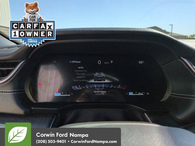 Used 2025 Jeep Grand Cherokee Limited w/ Black Appearance Package AWD/4WD image 15