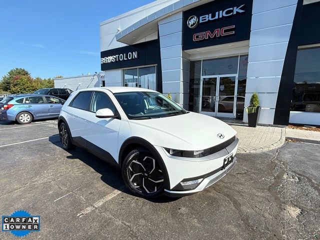 Used 2024 Hyundai Ioniq 5 SE image 2