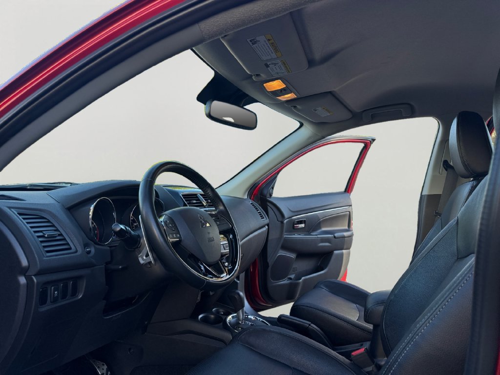 Used 2017 Mitsubishi Outlander Sport SEL FWD image 9
