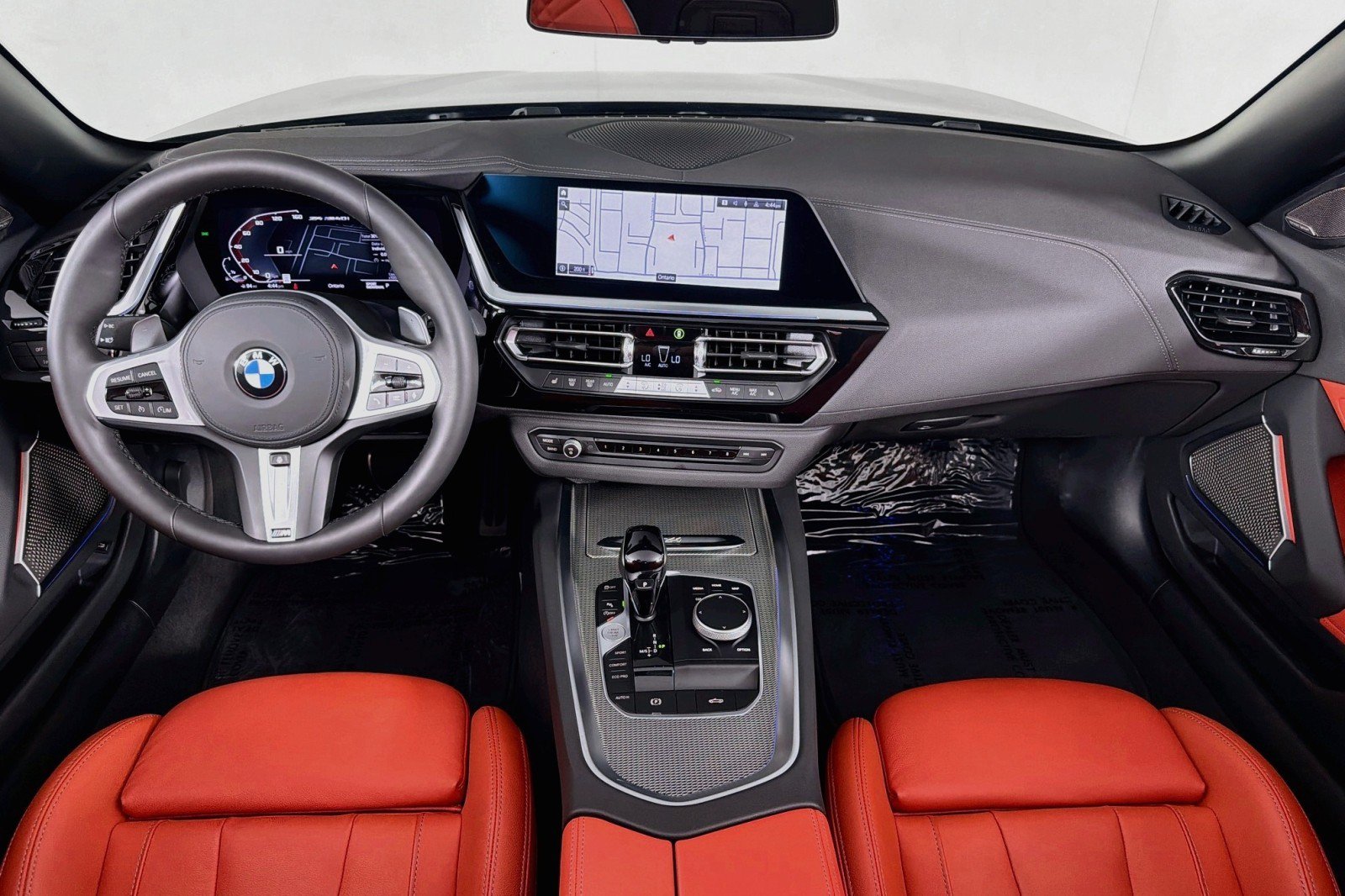 Used 2026 BMW Z4 M40i w/ Shadowloine Package RWD image 6