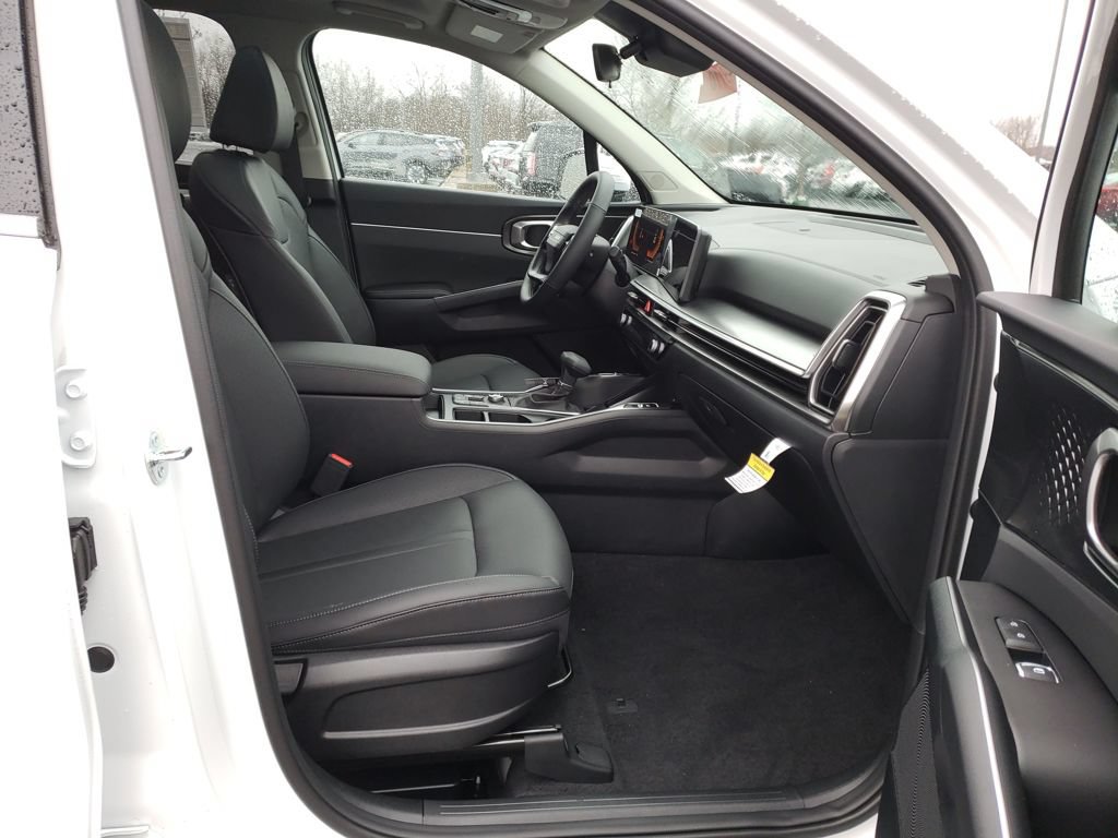 New 2026 Kia Sorento S w/ S Panoramic Sunroof Package FWD image 18