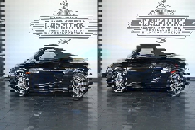 Used 2011 Audi R8 V10 image 9