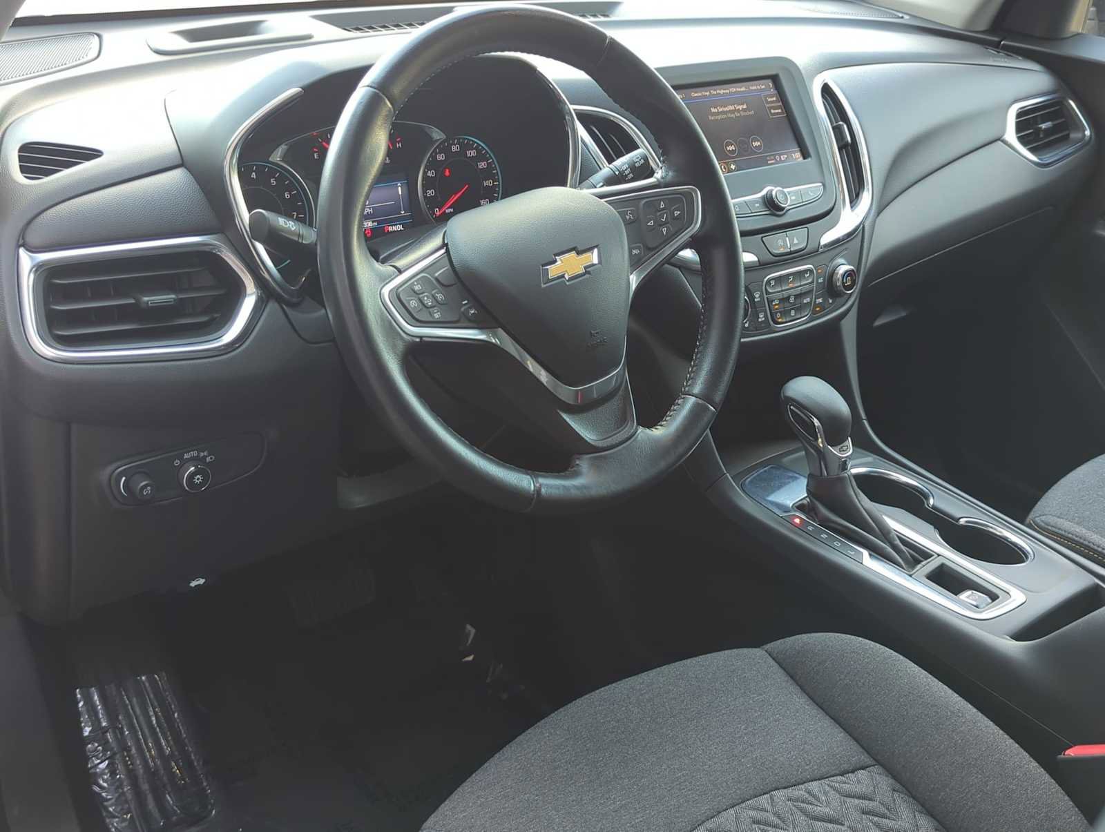 Used 2022 Chevrolet Equinox LT image 16