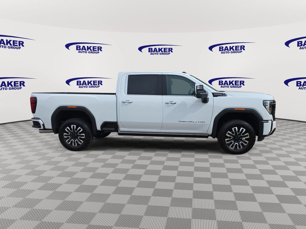 New 2026 GMC Sierra 2500 Denali Ultimate AWD/4WD image 4