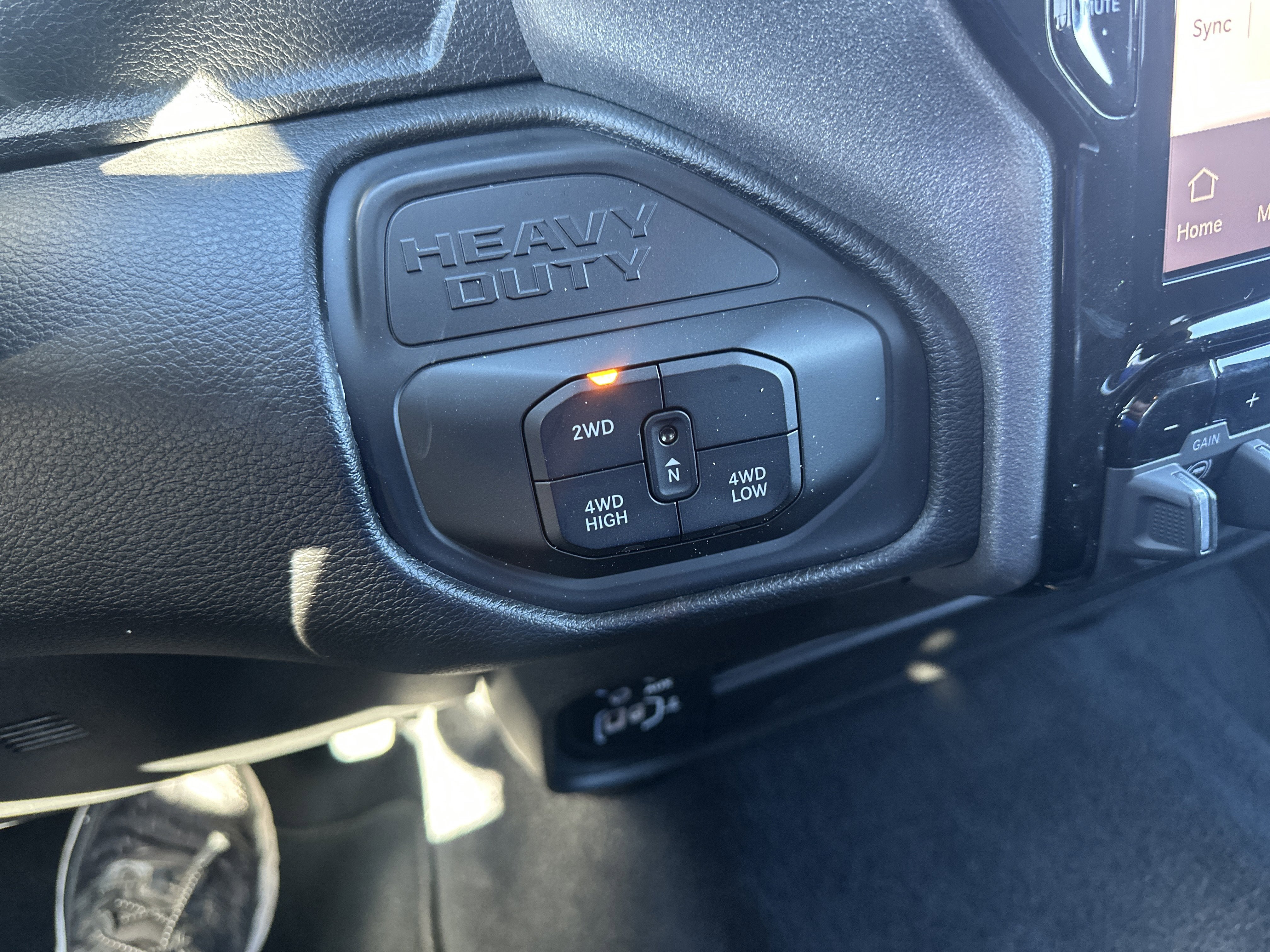 New 2026 RAM 2500 Tradesman AWD/4WD image 34