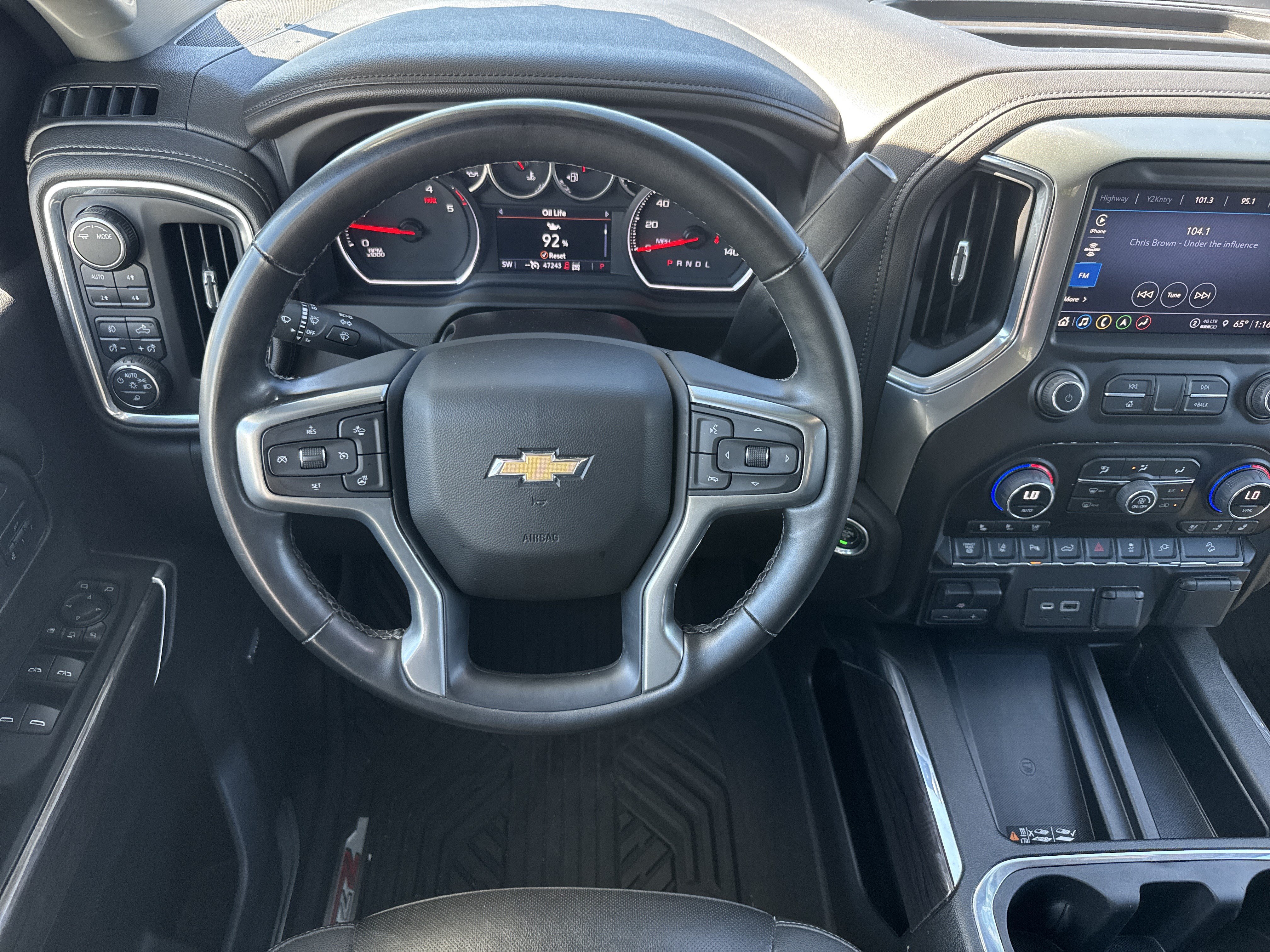 Used 2023 Chevrolet Silverado 2500 LTZ AWD/4WD image 19