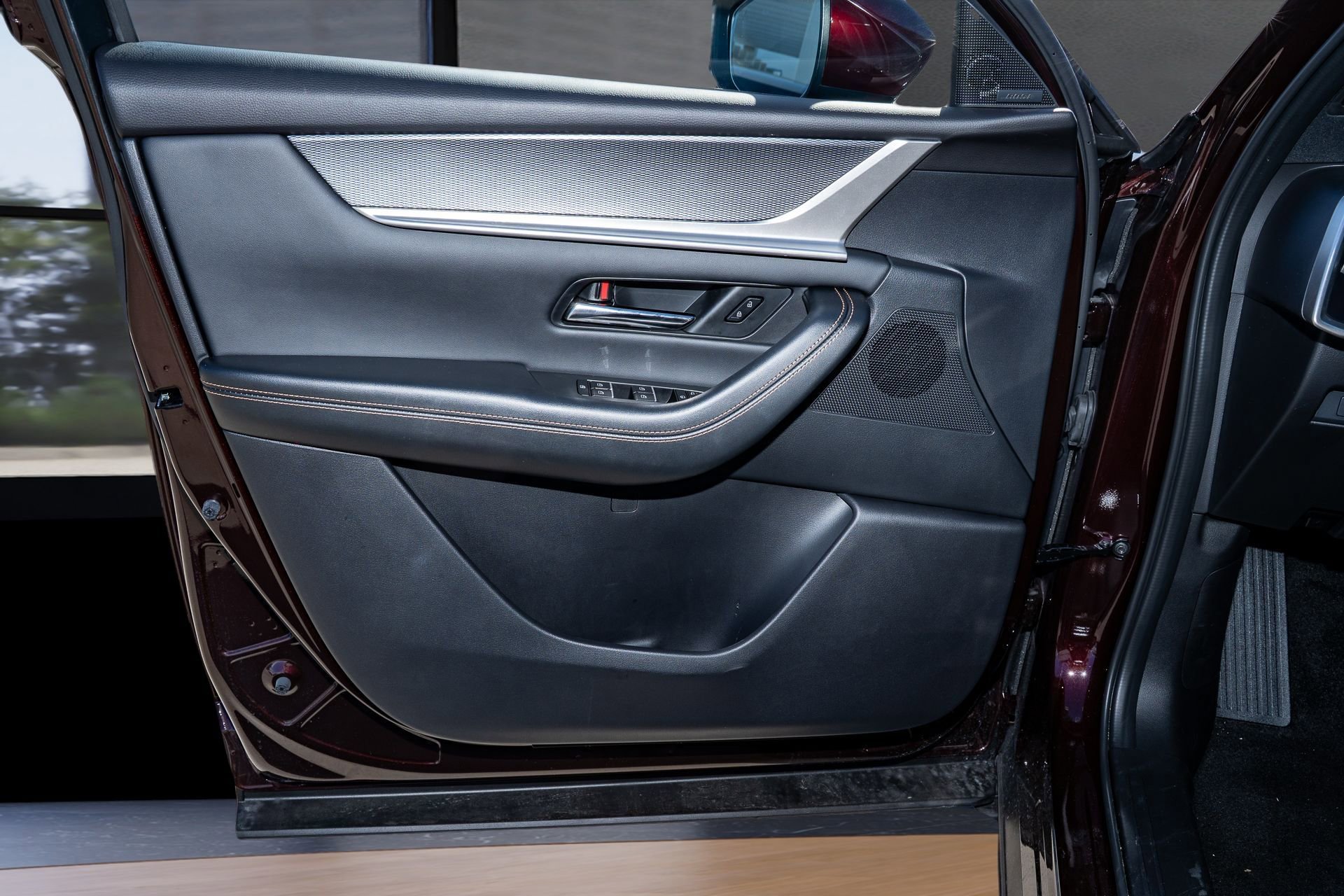 Used 2025 MAZDA CX-90 3.3 Turbo S w/ Premium Package image 12