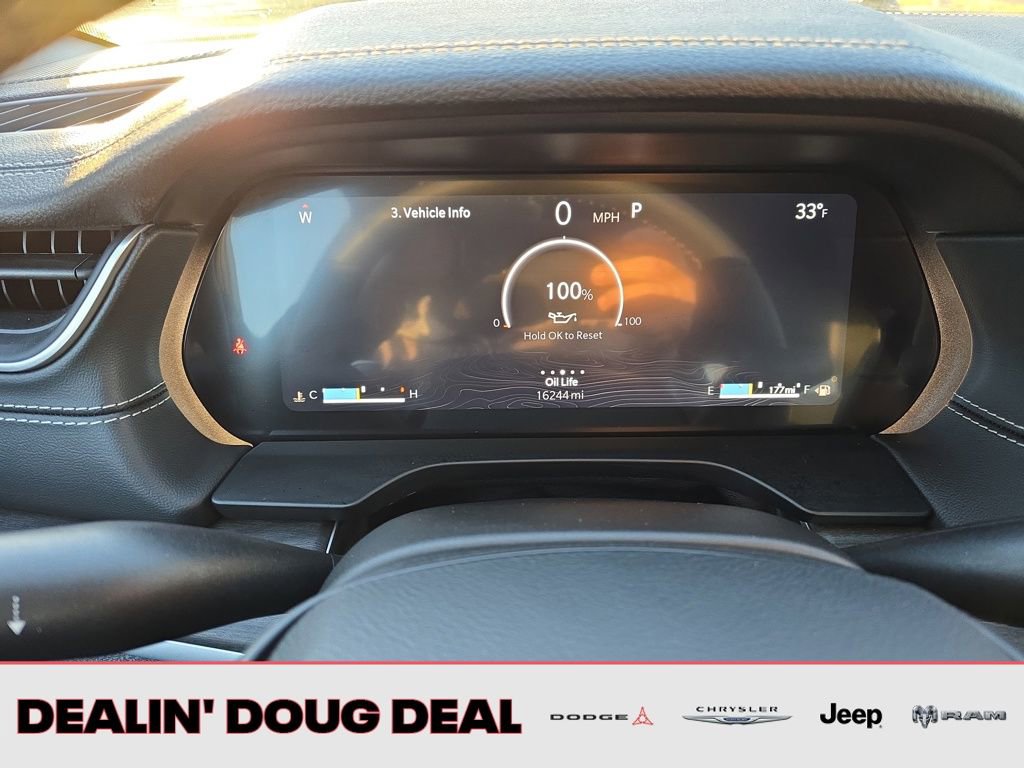 Used 2025 Jeep Grand Cherokee Limited w/ Trailer Tow Package image 17