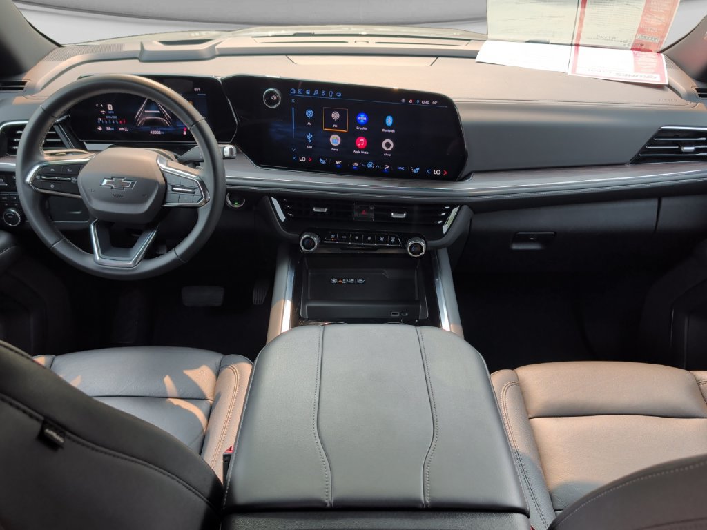 Used 2025 Chevrolet Tahoe Z71 AWD/4WD image 18